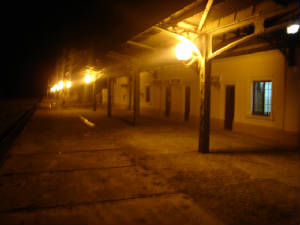 Estación Villa Regina (Noche)